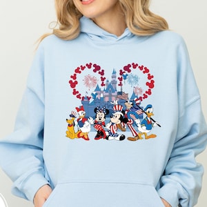 Sudadera del Castillo de Disney del 250 Aniversario de Estados Unidos, Sudadera Retro de Disneyland por los 250 Años en EE. UU., Día de la Independencia, Camiseta del 4 de Julio, Camiseta Patriótica imagen 1