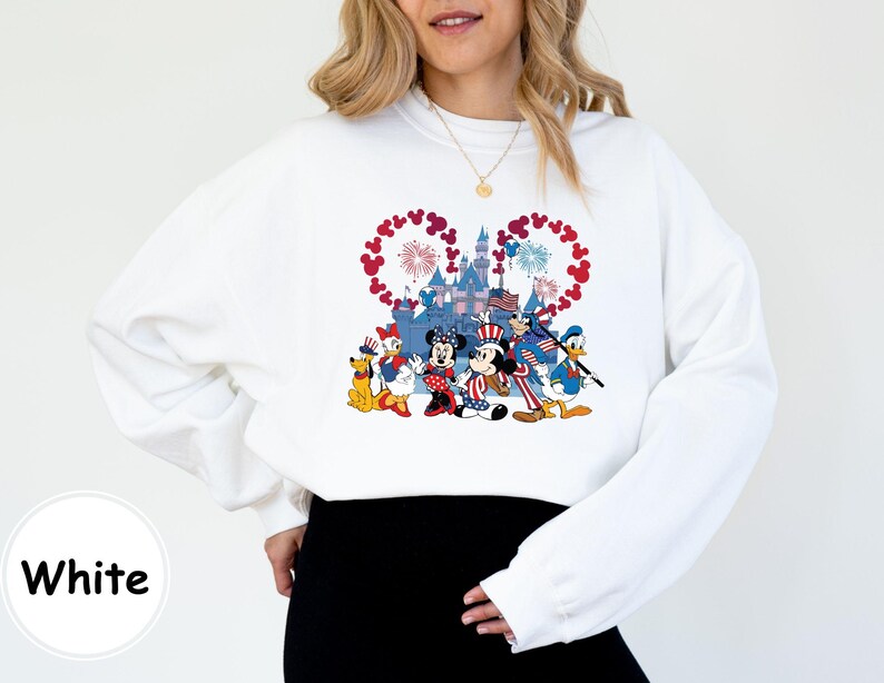 Puede incluir: Un letrero de madera r&uacute;stico con el texto "Welcome to our home" en un estilo manuscrito. El letrero presenta un acabado envejecido y un dise&ntilde;o simple y acogedor, perfecto para un porche o entrada.