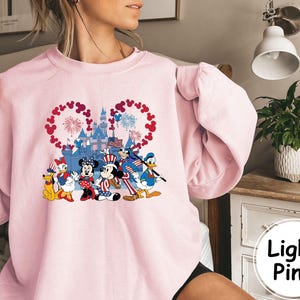Sudadera del Castillo de Disney del 250 Aniversario de Estados Unidos, Sudadera Retro de Disneyland por los 250 Años en EE. UU., Día de la Independencia, Camiseta del 4 de Julio, Camiseta Patriótica imagen 8
