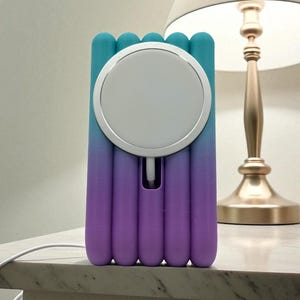 MagSafe Charger Stand – Cosmic Gradient iPhone Dock