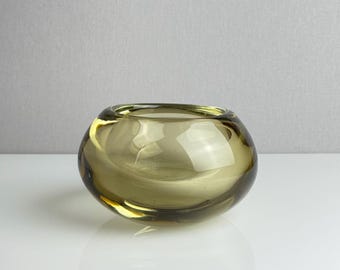 Vintage Murano Sommerso Bowl – Smoky Olive Cased Crystal – Mid-Century Italian Art Glass – 1950s-70s