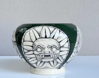Vintage Aztec Revival Ceramic Vase – Sun Mask Motif – Green & White Pottery Vessel - 1980s