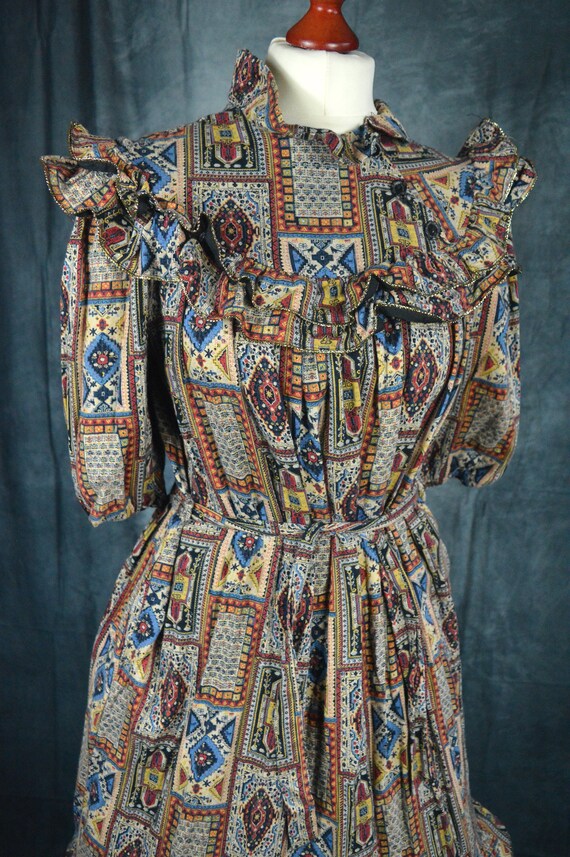 70s Bow Front Cutout Yoke Dress