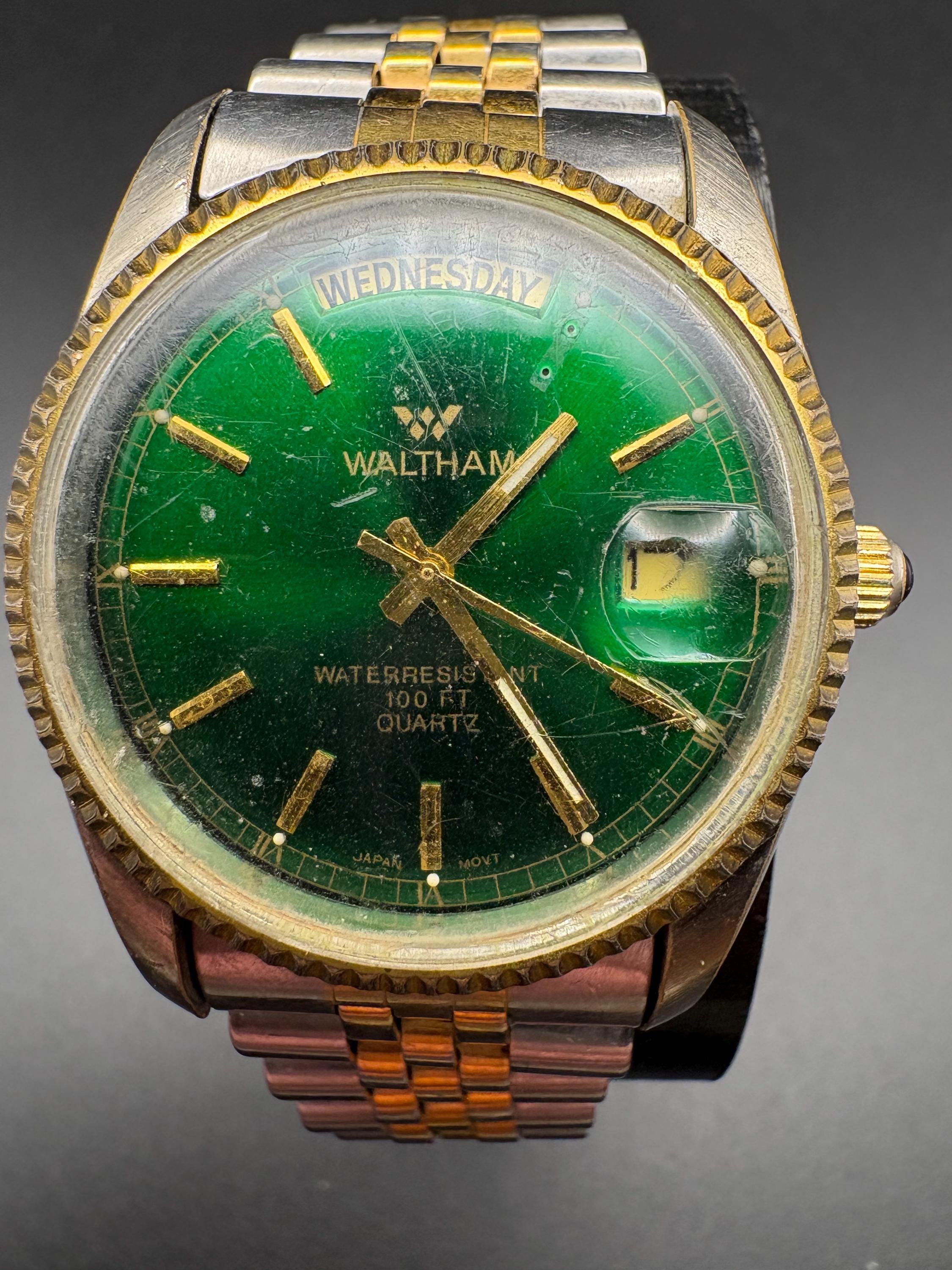 Vintage 1980s Waltham Quartz Watch – Two-tone Green Vignette Dial