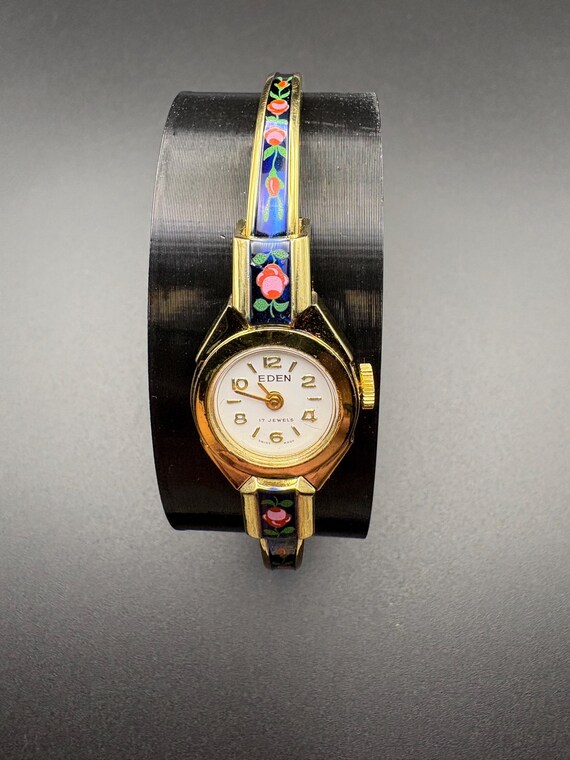 Vintage Eden Enamel 17 Jewels Manual Wind Watch. Swiss Made  display picture 2