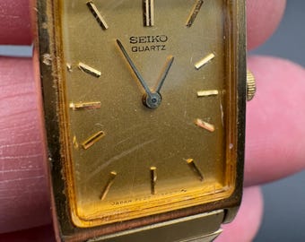 Vintage Seiko 2C20 Gold Tone Rectangular Tank Watch Quartz 1980s
