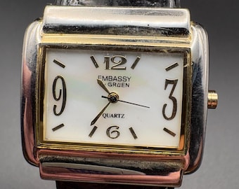 Orologio al quarzo vintage Gruen Embassy, cassa bicolore, bracciale a polsino nero