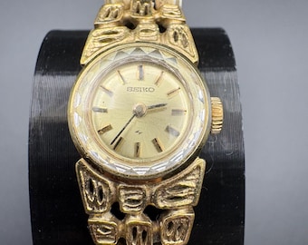 Seiko 5 Women's Automatic Watch 4207-00W0 Black Dial Gold Tone 21