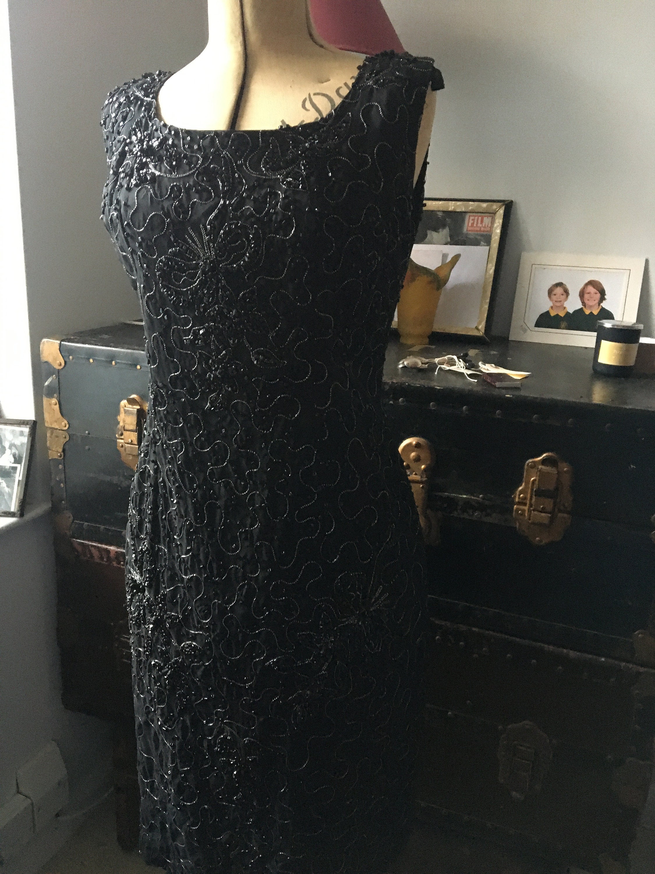 black shift cocktail dress