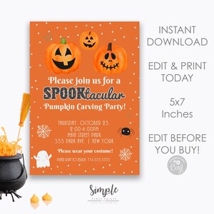 Pu&ograve; includere: Un invito stampabile arancione e bianco per una festa di intaglio di zucche Spooktacular. L'invito presenta tre zucche dei cartoni animati con facce sorridenti e un design a ragnatela. Il testo sull'invito recita "Unisciti a noi per una festa di intaglio di zucche Spooktacular!" e include la data, l'ora, il luogo e le informazioni RSVP. L'invito misura 12,7 x 17,8 cm.