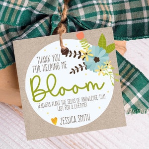 Etiqueta imprimible de agradecimiento al maestro, Etiquetas de regalo imprimibles de agradecimiento por ayudarme a florecer, Regalos editables de fin de año escolar, Etiqueta de flores