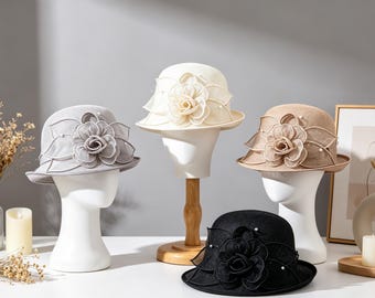 Elegancki brytyjski kapelusz retro z krótkim rondem, ręcznie wykonany lniany fascynator, oddychający kapelusz przeciwsłoneczny z filtrem UV i ręcznie wykonanymi kwiatowymi zdobieniami