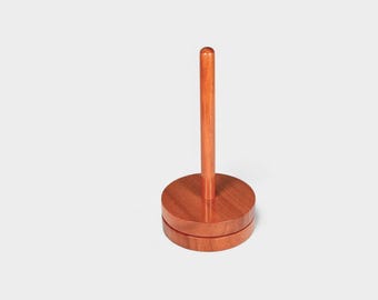 Yarn Holder | Removable Spindles | Lazy Susan Design | Niove | Made in USA
