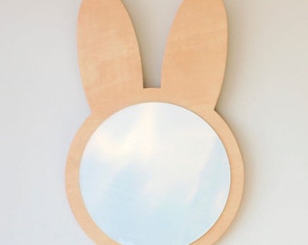 Miroir lapin en bois, décoration de chambre d'enfant sur le thème des animaux, cadeau personnalisé, décoration de chambre d'enfant des bois, décoration d'animaux de la forêt, cadeau nouveau-né