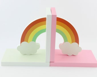 Regenbogen-Buchstützen, personalisiertes Geschenk, Regenbogen-Kinderzimmer-Dekor, Kinderzimmer-Dekor, Regenbogen-Baby-Geschenk, Leseecke-Dekor, benutzerdefinierte Kinderbuchstützen