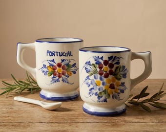 Hand Painted Portuguese Ceramic Mug – Traditional Faience Coffee Cup – Floral Pottery Made in Portugal