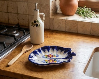 Hand Painted Portuguese Faience Leaf Dish – Floral Ceramic Tray