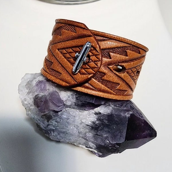 Rustic, Womens, Men, Jewelry, Leather Cuff, Unisex Cuff, Vintage Leather, Repurposed Leather, Aromatherapy, Brown Leather, Cuff Link, Etched