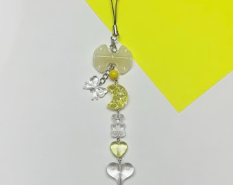 Personalized Yellow Y2K Beaded Phone Charm – Custom Initial – Aesthetic Phone & Bag Accessory Gift