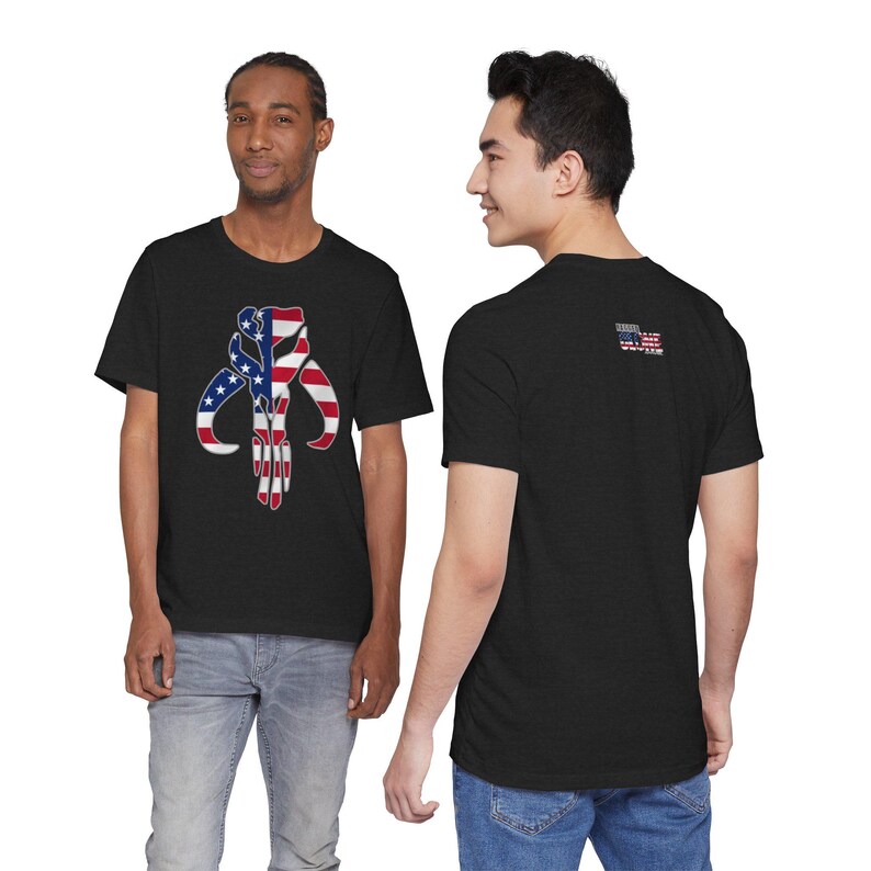 Camiseta unisex de manga corta con temática de Star Wars, bandera de EE. UU. y The Mandalorian. imagen 5