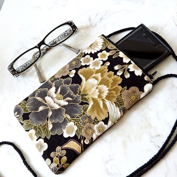 Etui molletonné  18,5 x 12,8 cm téléphone mobile, lunettes... tissu japonais coton floral ocre / gris deux ouvertures zippées et cordon noir