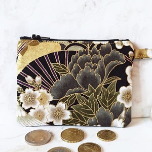 Porte-monnaie / carte création artisanale tissu coton japonais floral doré noir
