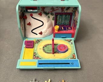 Vintage Galoob Pound Puppies Purries Playset Gym Olympics 1995 3 Figures