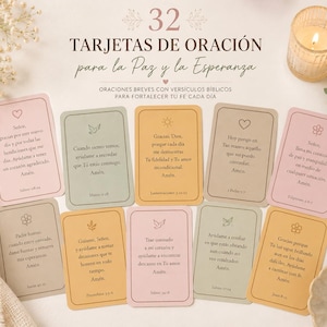 Puede incluir: Un conjunto de 32 tarjetas de oración con texto en español, incluyendo el título 32 TARJETAS DE ORACIÓN para la Paz y la Esperanza. Las tarjetas rectangulares vienen en tonos rosa, verde salvia y amarillo, cada una con una oración y versículo.