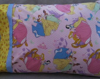Princesses Pillowcase - Travel Size