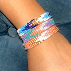 ombré/multicolored seed bead bracelets