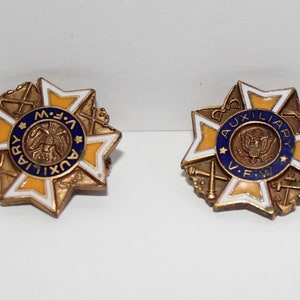 Vintage WWII VFW Veterans Auxiliary Lapel Pins