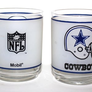 Vintage Set of 2 Frosted Cowboys NFL Mobil Drinking Glasses