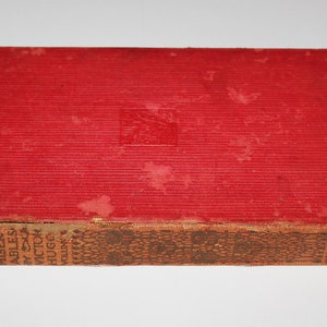 Vintage Everyman&#39;s Library Les Miserables Vol II, Vintage Home Decor