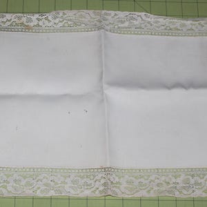 Vintage Linen Table Runner with a Lace Edge