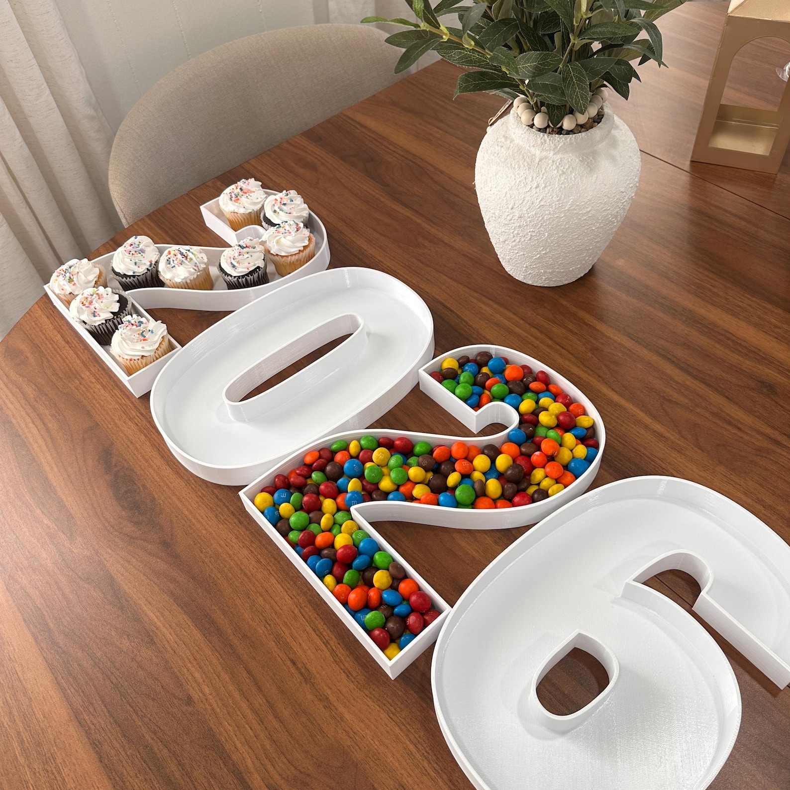 Class of 2026 Fillable Number Tray | Graduation Charcuterie Board (food ...