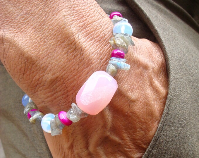 Men's Spiritual Happiness, Protection, Fortune, Strength Bracelet with Semi Precious Moonstone, Labradorite, Agate, Shell - Happy Boho Man