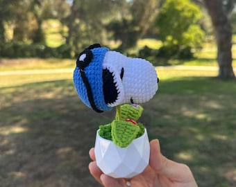 Crochet Snoopy Potted Plant