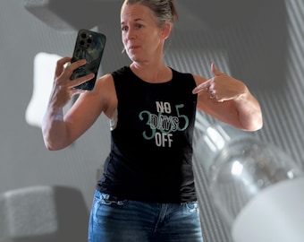 No Days Off 365 Motivational Tank Top — Gym Workout Tank for Women