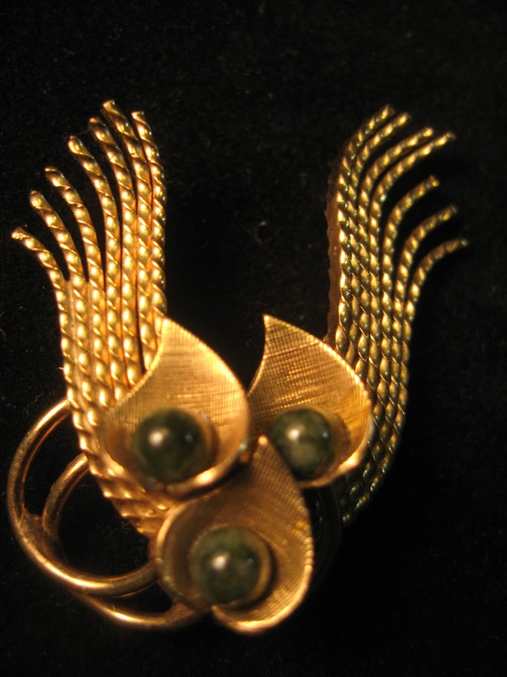 Gift Winnard Jade Brooch 1/20 12k GF Gold Filled … - image 1