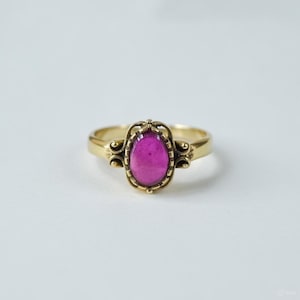 Vintage stijl roze stenen ring, gouden filigraanring, retro boho-sieraden, antiek geïnspireerde edelsteenring, sierlijke stapelring, cadeau voor haar