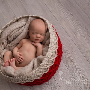 INSTANT DOWNLOAD Crochet Waffle Gaufre Newborn Possing Basket image 1