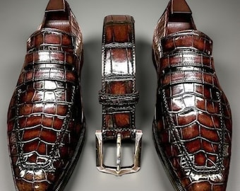 Mocasines con textura de caimán marrón hechos a mano / Zapatos de vestir tipo mocasín para hombre / Calzado sin cordones con estampado exótico