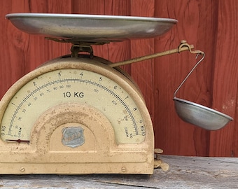 Vintage Swedish EKS Kitchen Scale 10KG. Antique Cream Scale from Sweden with Small Tare Bowl. Rustic Farmhouse Industrial Kitchen Decor