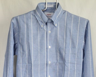 Blue White Striped Oxford Shirt Mens Medium Pinstriped Button Up Dress Shirt Long Sleeve USA Vertical Stripe New Vintage Deadstock Tags VTG