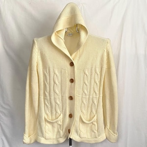 Vintage Acrylic Fisherman&#39;s Hooded Cardigan Sweater Womens Small Cable Knit Wooden Buttons Wood Cream Chunky Soft VTG