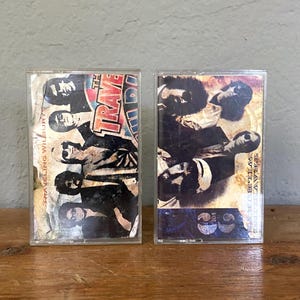 Lot de 2 albums de voyage sur cassettes Wilburys Bob Dylan Tom Petty Vol 1 3