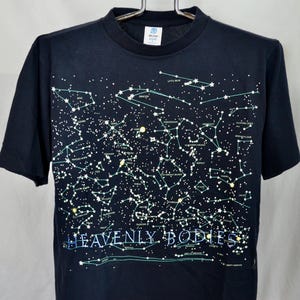 Vintage sterrenbeelden T-shirt heren medium/grote unisex dames sterren hemellichamen astrologie nachtelijke hemel de ruimte NASA Glow In Dark VTG