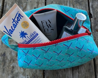 PDX Carpet Zipper Pouch: Portland Oregon Travel Souvenir