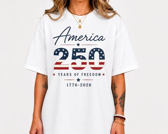 アメリカ独立250周年記念シャツ、1776-2026愛国Tシャツ、自由の年記念シャツ、独立記念日シャツ、アメリカ独立記念Tシャツ