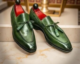 Handmade Men's Green Tassels Moccasin Dress Shoes Original Leather Loafer Shoes